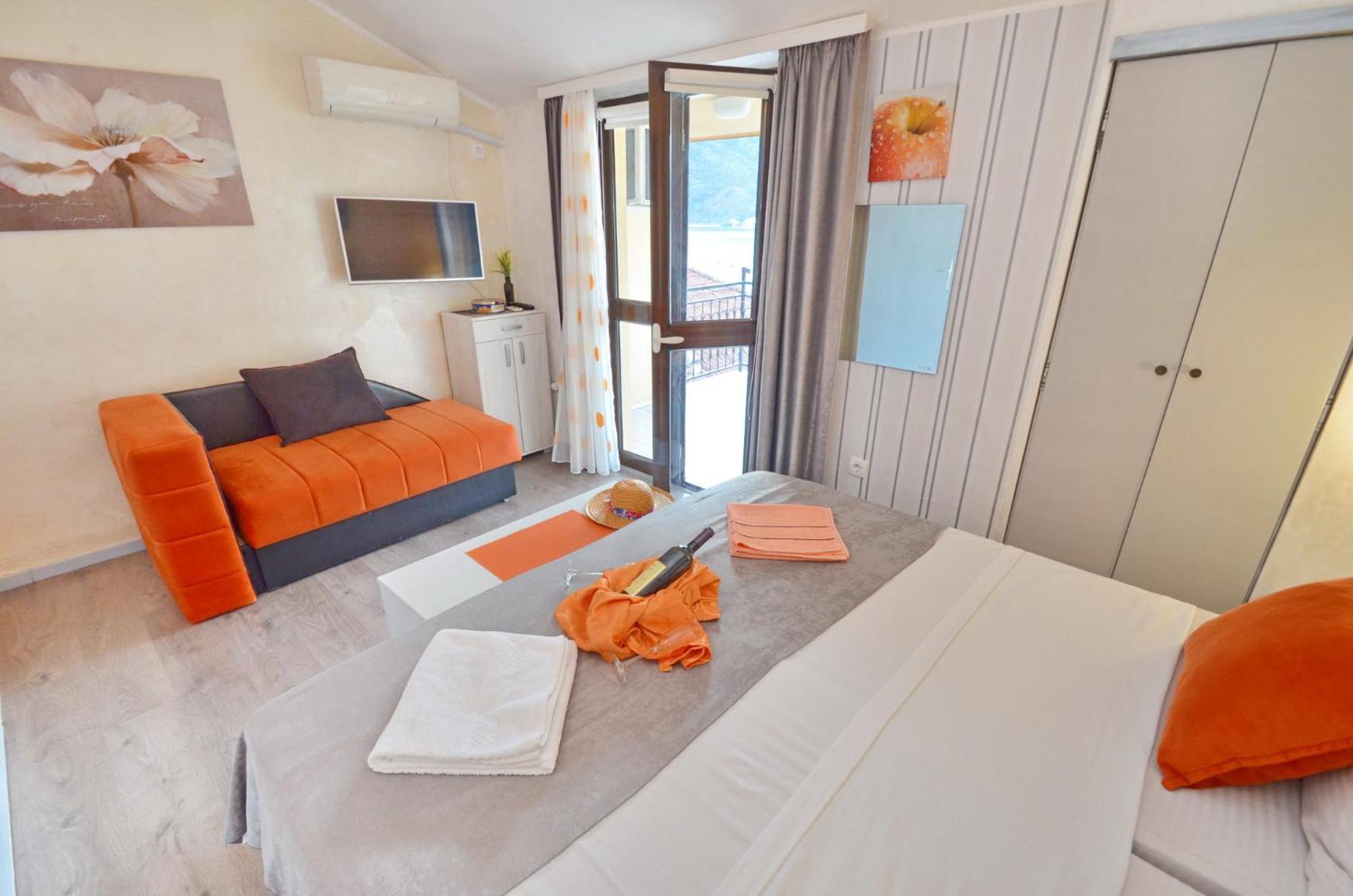 Apartment The Sea Coast Kotor Ngoại thất bức ảnh